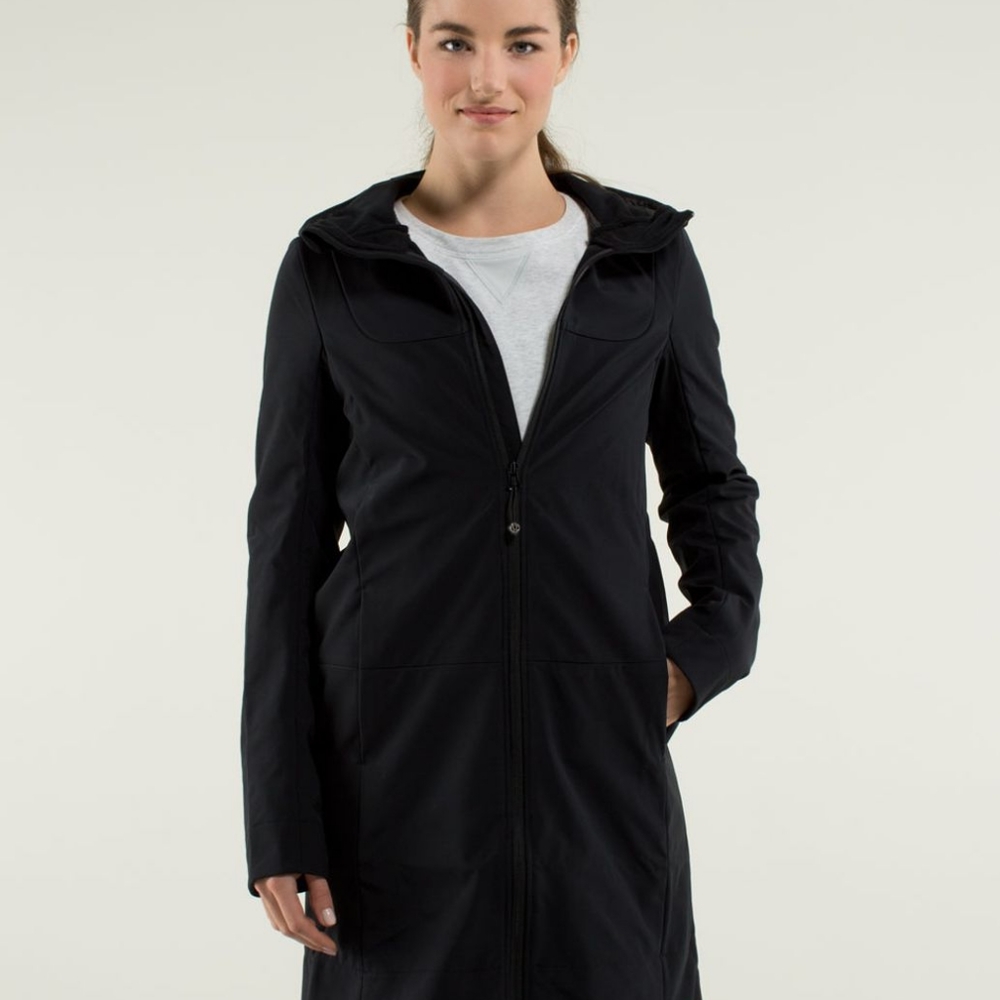 🖤 Lululemon Black Softshell Jacket